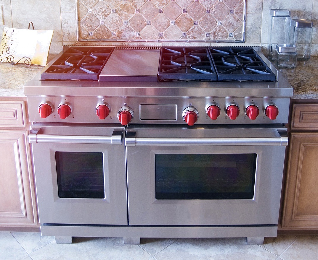 What is the difference between a cooktop and a stove Dual Fuel Range Vs Traditional Ranges Wilshire Refrigeration Appliance